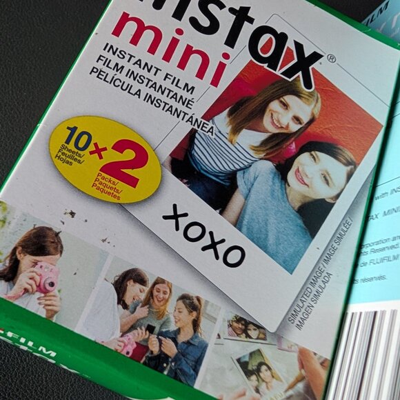 Fujifilm Instax Mini 9 Instant Camera - Ice Blue - With 2 packs film exp 2021 - Picture 6 of 9